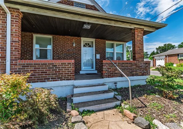 Photo 3 of Single family home for sale at 5054 Fyler Ave, Saint Louis, MO 63139 | MLS# MIS26048940 | Listing updated on 2026-08-24