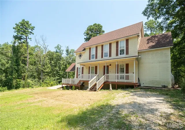 Photo 3 of Single family home for sale at 296 Mossy Oak Ln, Poplar Bluff, MO 63901 | MLS# MIS26048942 | Listing updated on 2026-08-27