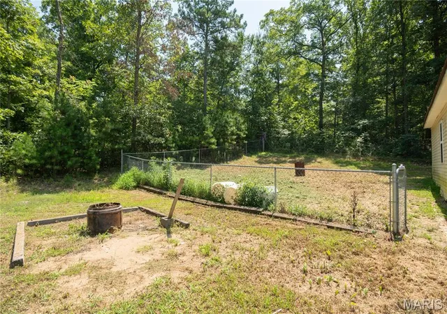 Photo 3 of Single family home for sale at 296 Mossy Oak Ln, Poplar Bluff, MO 63901 | MLS# MIS26048942 | Listing updated on 2026-08-27