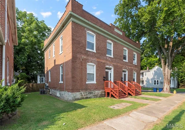 2nd image of 737/739 Themis St, Cape Girardeau, MO 63701 | MLS# MIS26048971