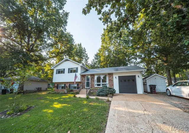 1st image of 532 E James Blvd, Saint James, MO 65559 | MLS# MIS26048981