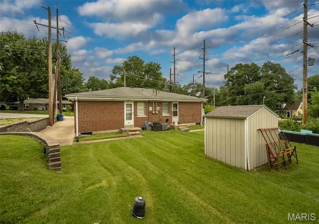 Photo 26 of Sale Pending at 3924 Geraldine Ave, Saint Ann, MO 63074 | MLS# MIS26049001 | Listing updated on 2026-08-05