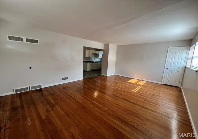 Photo 3 of Single family home for sale at 1201 June Ave, Saint Louis, MO 63138 | MLS# MIS26049002 | Listing updated on 2026-10-02