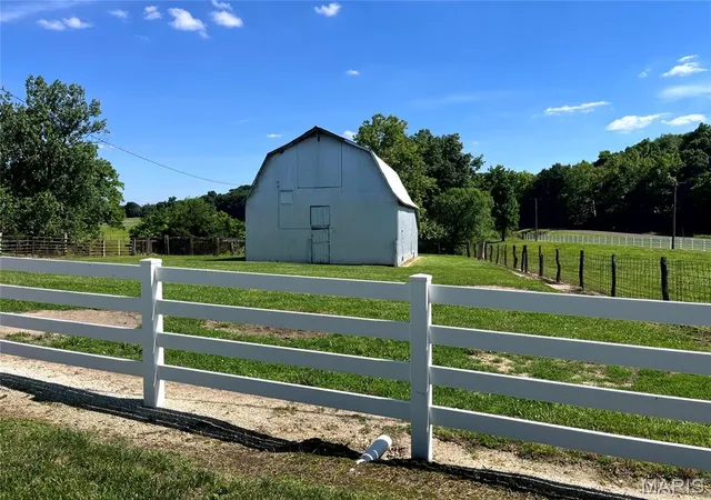 6th image of 2758 Hwy H, Silex, MO 63377 | MLS# MIS26049007