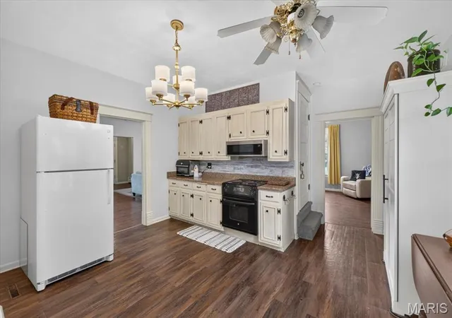 Photo 4 of Single family home for sale at 312 Lorean St, Troy, IL 62294 | MLS# MIS26049013 | Listing updated on 2026-10-07