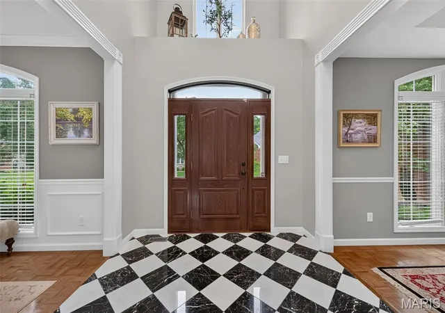 Photo 3 of Sale Pending at 2726 Wynncrest Manor Dr, Wildwood, MO 63005 | MLS# MIS26049021 | Listing updated on 2026-08-18