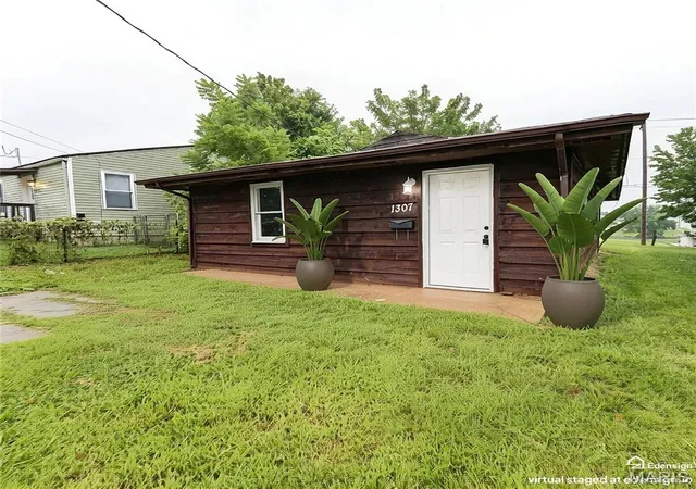 Photo 1 of Single family home for sale at 1307 Missouri Ave, Rolla, MO 65401 | MLS# MIS26049022 | Listing updated on 2026-09-06