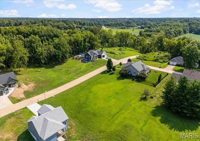 Photo 3 of Land for sale at 118 Woodland Hills Dr, Alton, IL 62002 | MLS# MIS26049023 | Listing updated on 2026-08-09