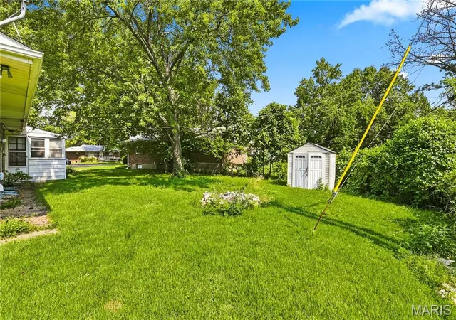 22nd image of 1201 Lang Dr, Saint Louis, MO 63135 | MLS# MIS26049025