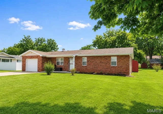 2nd image of 1310 Krei Blvd, Farmington, MO 63640 | MLS# MIS26049028