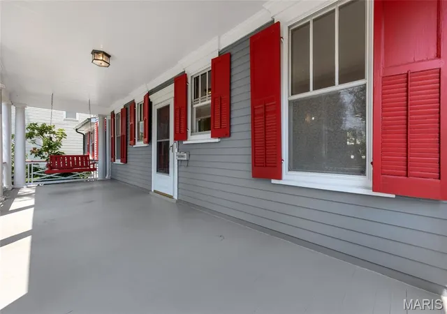 Photo 3 of Single family home for sale at 231 E Argonne Dr, Saint Louis, MO 63122 | MLS# MIS26049033 | Listing updated on 2026-08-25