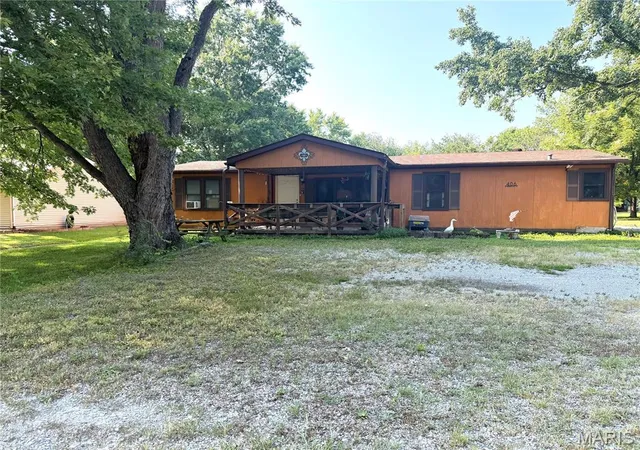 1st image of 406 Douglas, De Soto, IL 62924 | MLS# MIS26049066