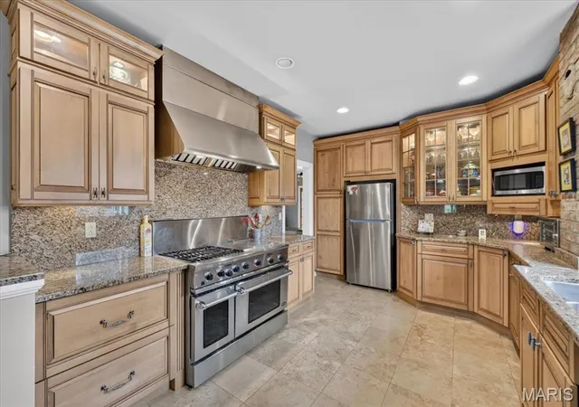 Photo 2 of Single family home for sale at 8686 Barby Ln, Saint Louis, MO 63124 | MLS# MIS26049074 | Listing updated on 2026-10-05