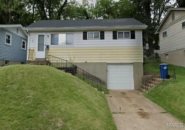 1st image of 607 Superior Dr, Saint Louis, MO 63135 | MLS# MIS26049075