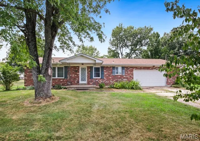1st image of 383 Vernon St, Sullivan, MO 63080 | MLS# MIS26049077