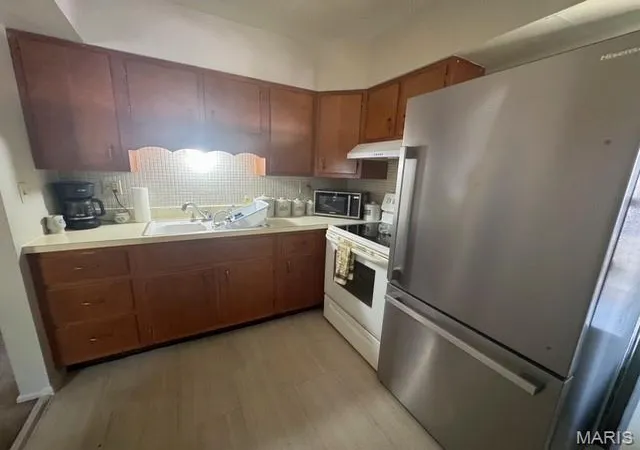 Photo 1 of Condo for sale at 8713 Sieloff Dr #H, Hazelwood, MO 63042 | MLS# MIS26049089 | Listing updated on 2026-09-03