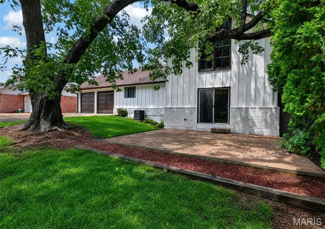 63rd image of 500 Kingridge Dr, Ballwin, MO 63011 | MLS# MIS26049098