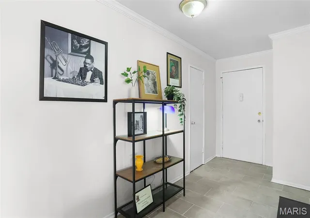 Photo 3 of Condo for sale at 4466 W Pine Blvd #2F, Saint Louis, MO 63108 | MLS# MIS26049100 | Listing updated on 2026-08-21