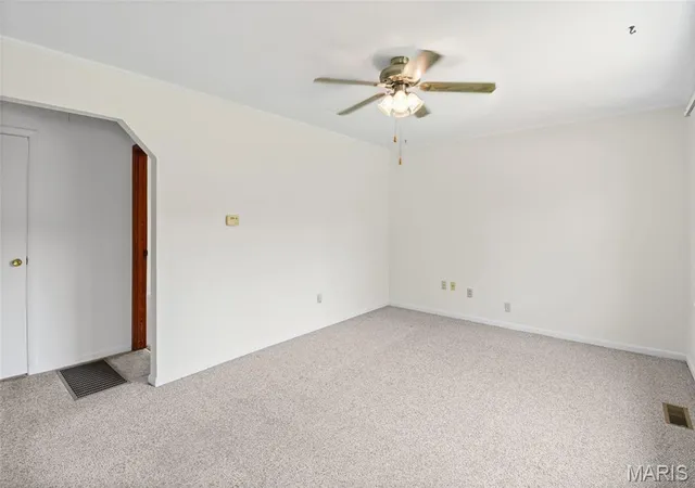 4th image of 2833 Parthenon Dr, De Soto, MO 63020 | MLS# MIS26049121