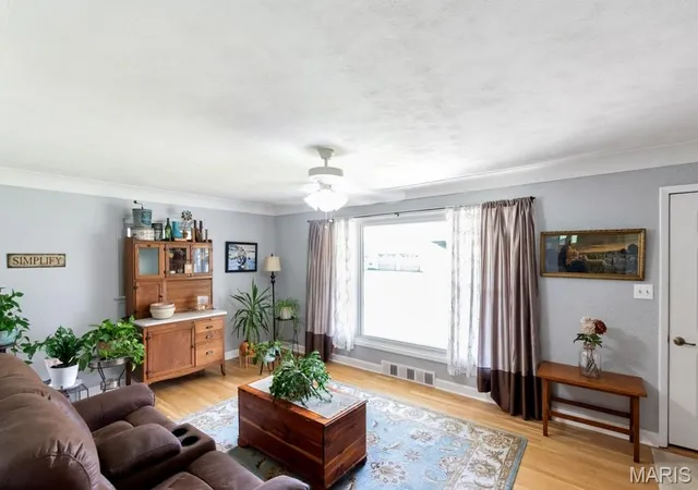 Photo 4 of Single family home for sale at 707 S Seventh St, Owensville, MO 65066 | MLS# MIS26049122 | Listing updated on 2026-08-10