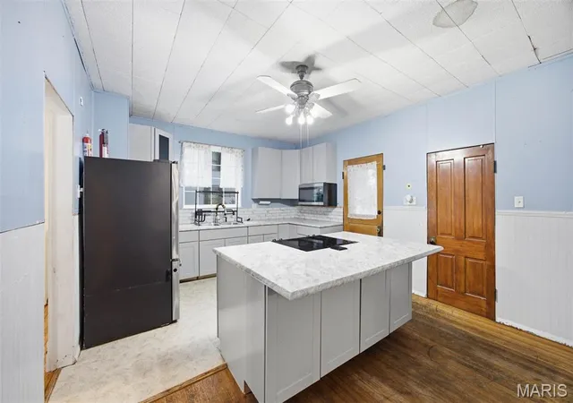 5th image of 714 Cypress St, Highland, IL 62249 | MLS# MIS26049151