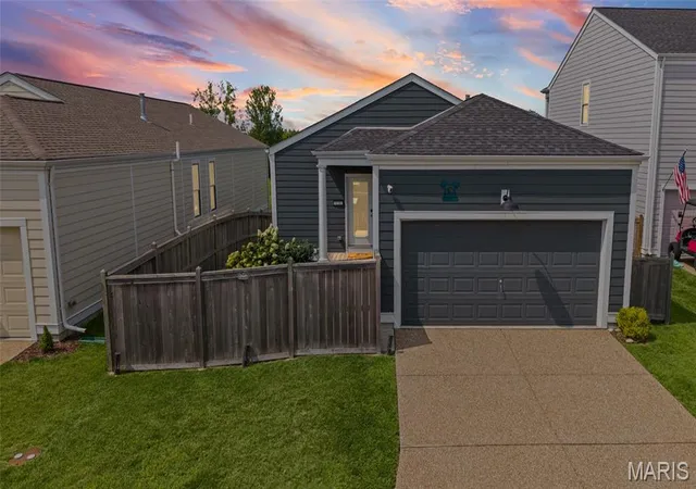 Photo 3 of Single family home for sale at 110 Kilderkin Pl, Saint Charles, MO 63301 | MLS# MIS26049181 | Listing updated on 2026-09-07