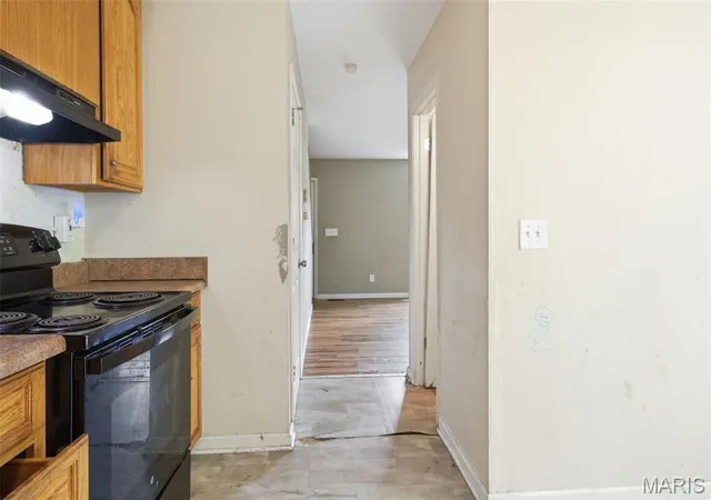 5th image of 415 Hentschel Pl, Saint Louis, MO 63135 | MLS# MIS26049190