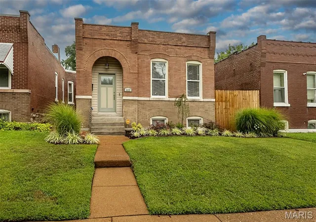 Photo 2 of Sale Pending at 4432 Tennessee Ave, Saint Louis, MO 63111 | MLS# MIS26049198 | Listing updated on 2026-09-01