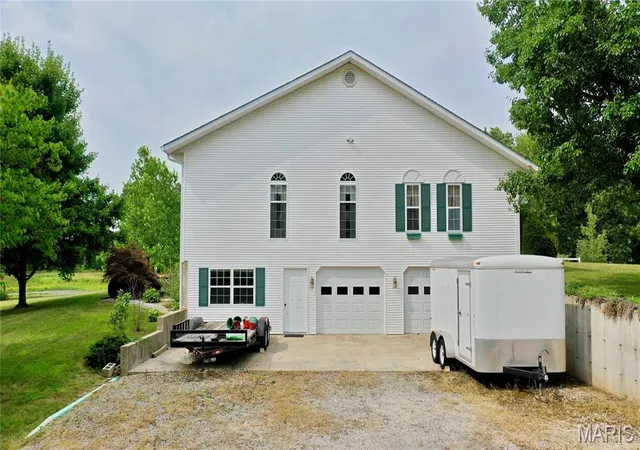 3rd image of 1 N Dilworth Ln, Salem, MO 65560 | MLS# MIS26049200