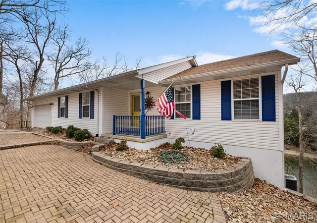 4th image of 1355 S Lake Sherwood Dr, Marthasville, MO 63357 | MLS# MIS26049222