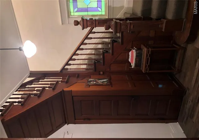 Photo 4 of Single family home for sale at 215 E Olive St, Staunton, IL 62088 | MLS# MIS26049223 | Listing updated on 2026-09-01