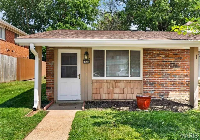 Photo 1 of Condo for sale at 10510 Carroll Wood Wy, Saint Louis, MO 63128 | MLS# MIS26049226 | Listing updated on 2026-09-05