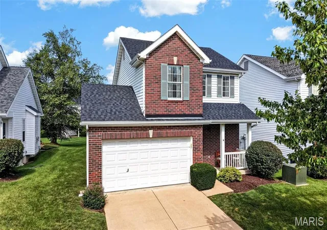 Photo 2 of Townhouse for sale at 615 Homerun Dr, O Fallon, MO 63366 | MLS# MIS26049234 | Listing updated on 2026-08-29