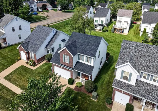 Photo 4 of Townhouse for sale at 615 Homerun Dr, O Fallon, MO 63366 | MLS# MIS26049234 | Listing updated on 2026-08-29