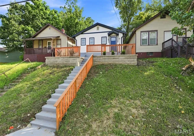 Photo 3 of Single family home for sale at 7208 Page Ave, Saint Louis, MO 63133 | MLS# MIS26049248 | Listing updated on 2026-09-16
