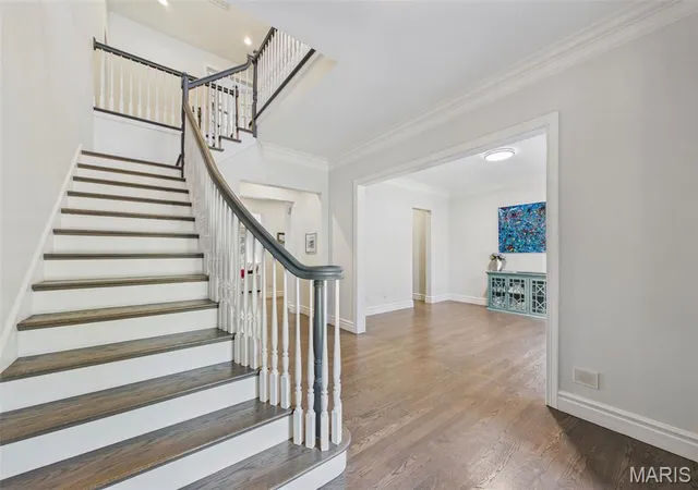 Photo 2 of Single family home for sale at 783 N Mason Rd, Saint Louis, MO 63141 | MLS# MIS26049254 | Listing updated on 2026-09-13