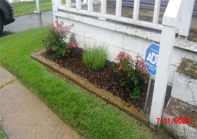 3rd image of 2541 Center St, Granite City, IL 62040 | MLS# MIS26049267