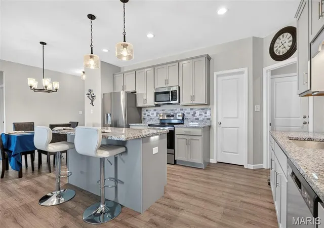 5th image of 322 Summer Glen Ln, Saint Charles, MO 63301 | MLS# MIS26049269