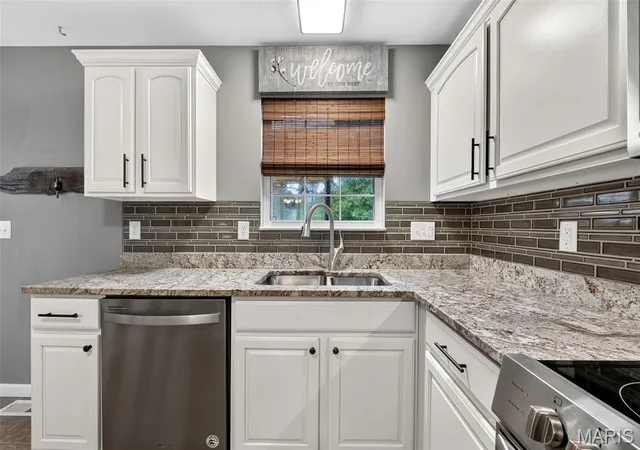 Photo 3 of Sale Pending at 3311 Hwy A, Washington, MO 63090 | MLS# MIS26049275 | Listing updated on 2026-09-02