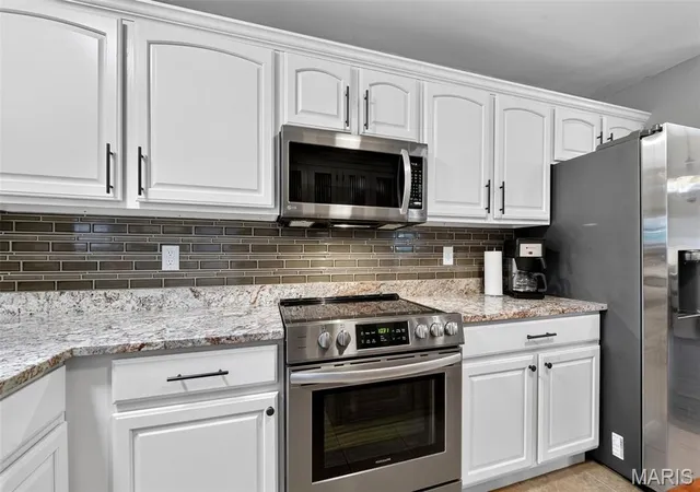 Photo 3 of Sale Pending at 3311 Hwy A, Washington, MO 63090 | MLS# MIS26049275 | Listing updated on 2026-09-02