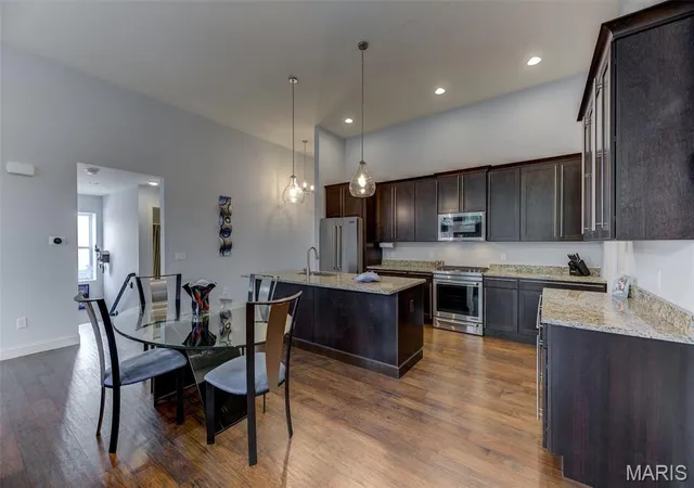 Photo 3 of Sale Pending at 1219 John Ryan Ln, Ballwin, MO 63021 | MLS# MIS26049276 | Listing updated on 2026-08-08