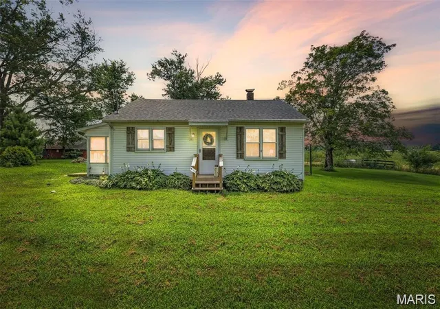 Photo 1 of Single family home for sale at 5802 Hwy F Hwy, Farmington, MO 63640 | MLS# MIS26049285 | Listing updated on 2026-09-07