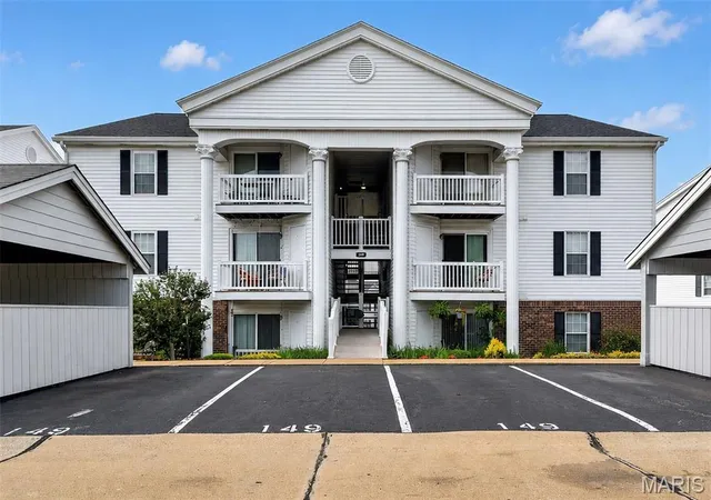 Photo 1 of Sale Pending at 149 Jubilee Hill Dr #G, Wildwood, MO 63040 | MLS# MIS26049292 | Listing updated on 2026-09-29