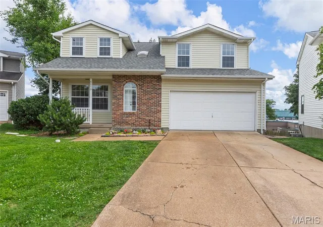 Photo 1 of Sale Pending at 5510 Hennessey Ct, Saint Louis, MO 63139 | MLS# MIS26049319 | Listing updated on 2026-09-05