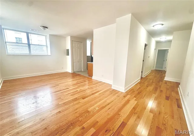 Photo 2 of Condo for sale at 5630 Pershing Ave #10, Saint Louis, MO 63112 | MLS# MIS26049326 | Listing updated on 2026-10-12
