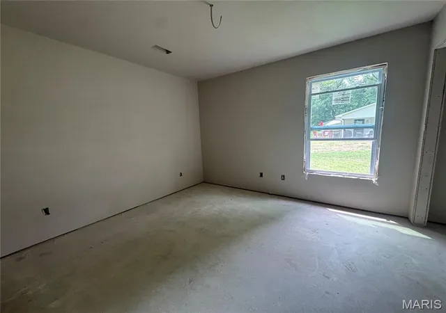 7th image of 422 E Henry St, Poplar Bluff, MO 63901 | MLS# MIS26049337