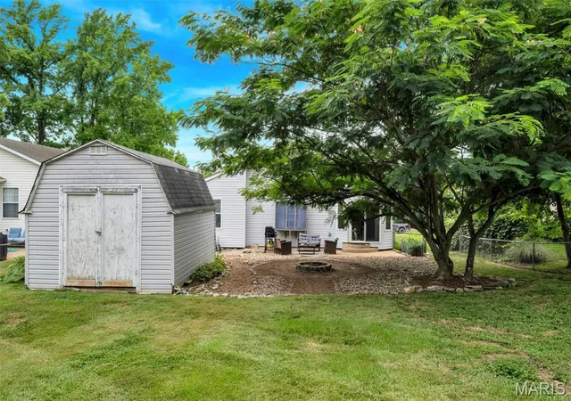 38th image of 916 Valentine St, Festus, MO 63028 | MLS# MIS26049344