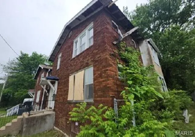 Photo 2 of Multi family home for sale at 1820 James A Harvey Ln, Saint Louis, MO 63133 | MLS# MIS26049350 | Listing updated on 2026-08-12