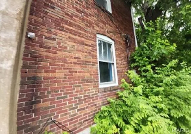 Photo 3 of Multi family home for sale at 1820 James A Harvey Ln, Saint Louis, MO 63133 | MLS# MIS26049350 | Listing updated on 2026-08-12
