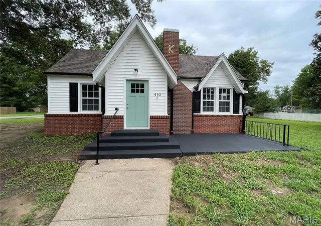 2nd image of 410 S Martin, East Prairie, MO 63845 | MLS# MIS26049363